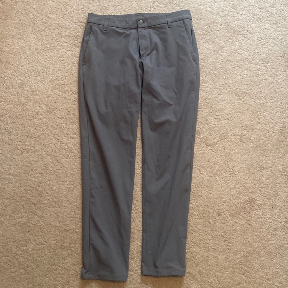Lululemon grey trousers!